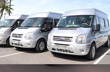 Cho thuê xe 16 chỗ Ford Transit giá rẻ nhất TP Nha Trang