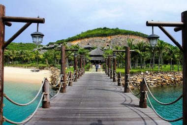 Thuê ô tô Nha Trang khám phá tất tần tật cảnh đẹp tại Khánh Hòa (P3)