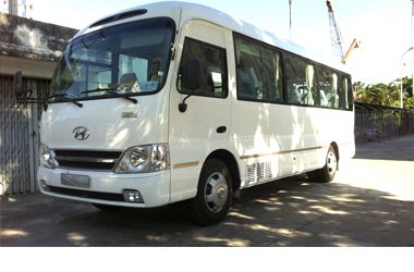 Thuê xe 29 chỗ Hyundai County tại Nha Trang nhiều ưu đãi